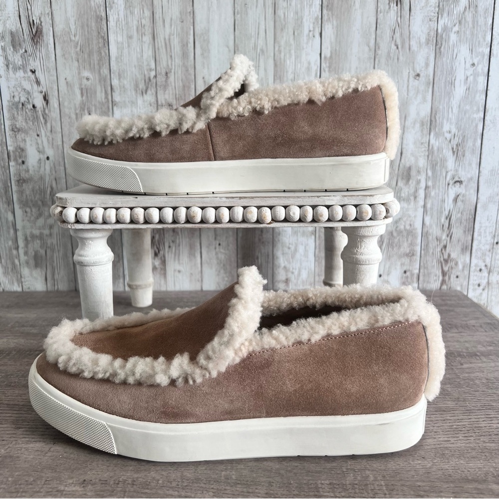 Vince Suede Shearling Slip On Sneakers Size 7